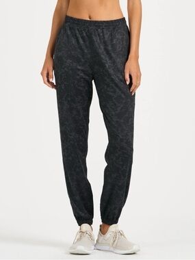 Vuori Boyfriend Jogger Charcoal Tortoise